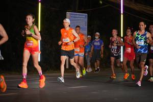 BIB: 21017, 1557, 0022
                            <button type="button" onclick="openModal(20724538)" class="btn btn-primary btn-sm float-right btn-popup" data-toggle="modal" data-target=".modal-high-quality">
                        <i class="fas fa-shopping-cart"></i> Add to Cart
                    </button>
                                            <button type="button" onclick="isThisMe(20724538, true)" class="btn btn-success btn-sm float-right btn-popup btn-isme hidden" data-toggle="tooltip" data-placement="bottom" title="นี่คือรูปของคุณใช่ไหม คลิกที่นี่เพื่อเอาเข้าอัลบั้ม">
                        <i class="fas fa-plus"></i> Add to album
                    </button>
                    <button type="button" onclick="isThisMe(20724538, false)" class="btn btn-warning btn-sm float-right btn-popup btn-isnotme hidden">
                        <i class="fas fa-ban"></i> Remove from album
                    </button>